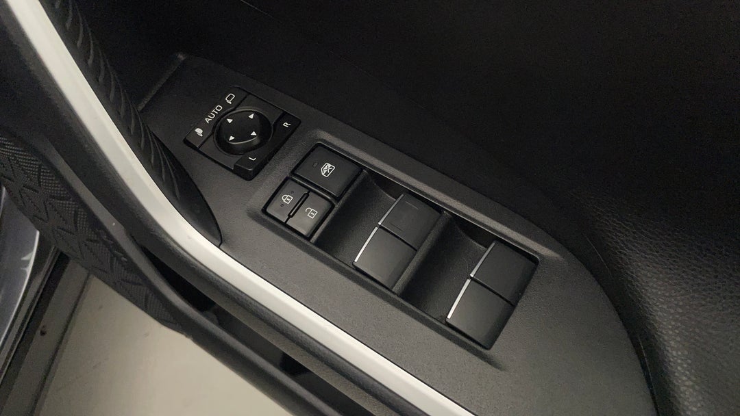 Drivers Side Door Panel Controls