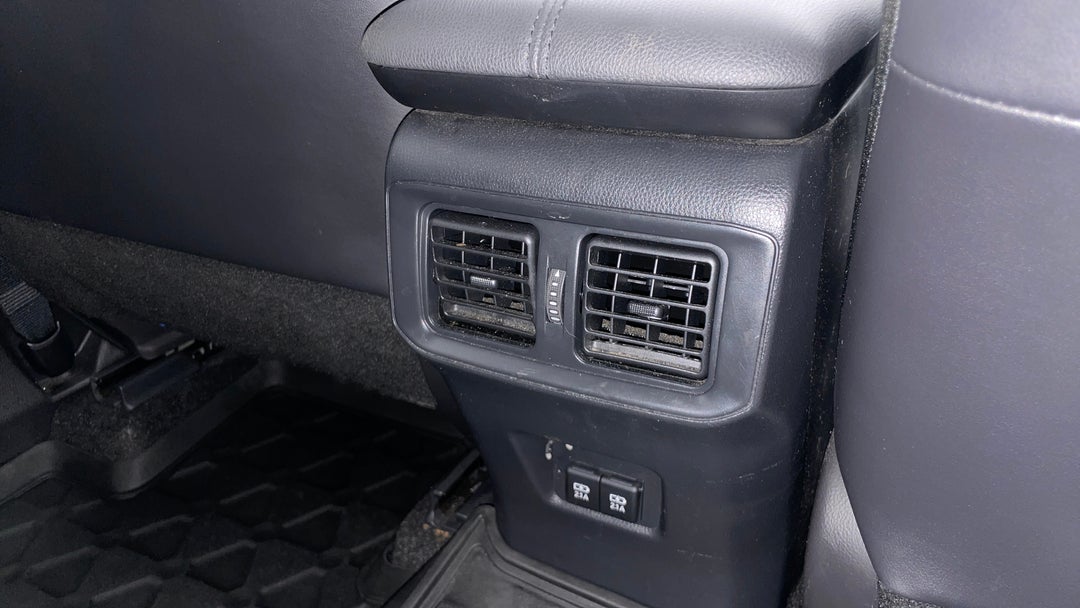 Rear A/C Vent