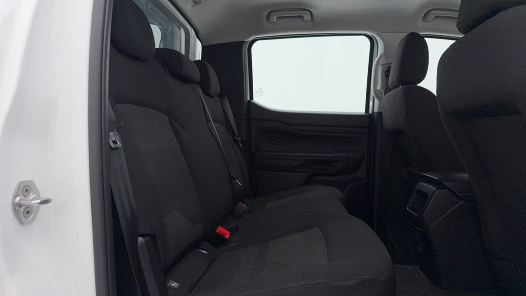 2023 Ford Ranger Xl 2.0 (4x4), Automatic, 58058 km, Right Side Rear Door Cabin View