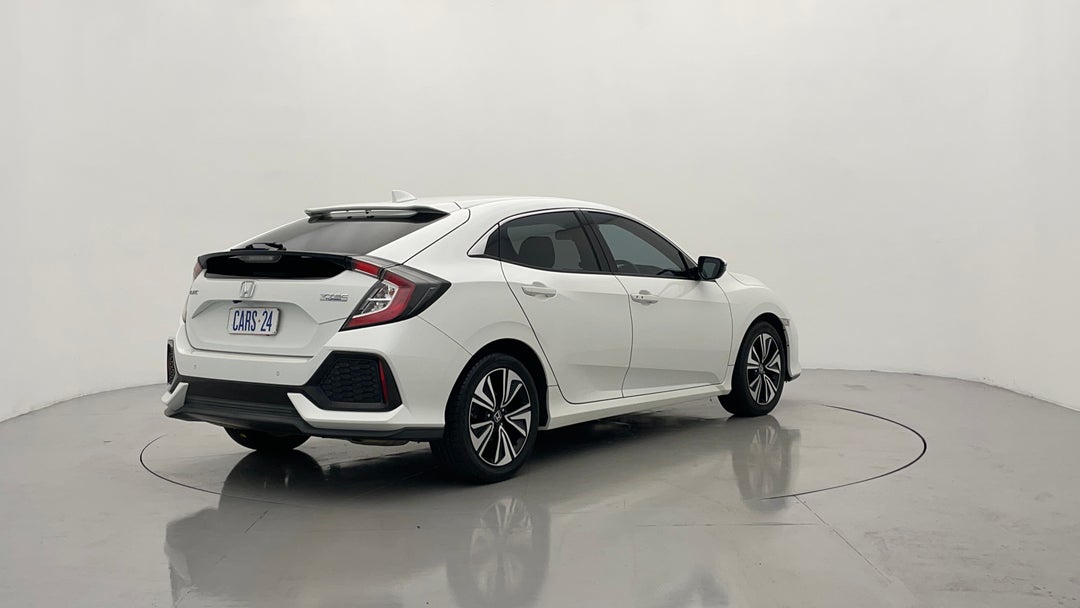 2017 Honda Civic Vti-l, Automatic, 88168 km, Right Back Diagonal (45- Degree) View