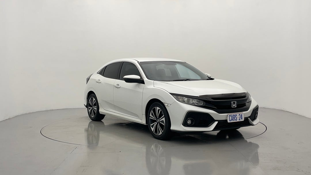 2017 Honda Civic Vti-l, Automatic, 88168 km, Right Front Diagonal (45- Degree) View