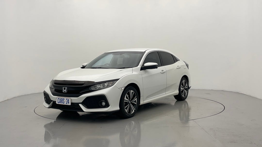 2017 Honda Civic Vti-l, Automatic, 88168 km, Left Front Diagonal (45- Degree) View
