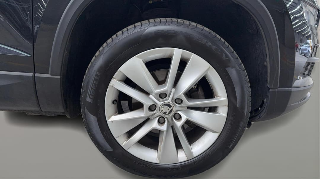 2020 SKODA Karoq 110tsi, Automatic, 66043 km, Right Front Wheel