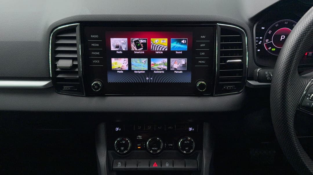 2020 SKODA Karoq 110tsi, Automatic, 66043 km, Center Console