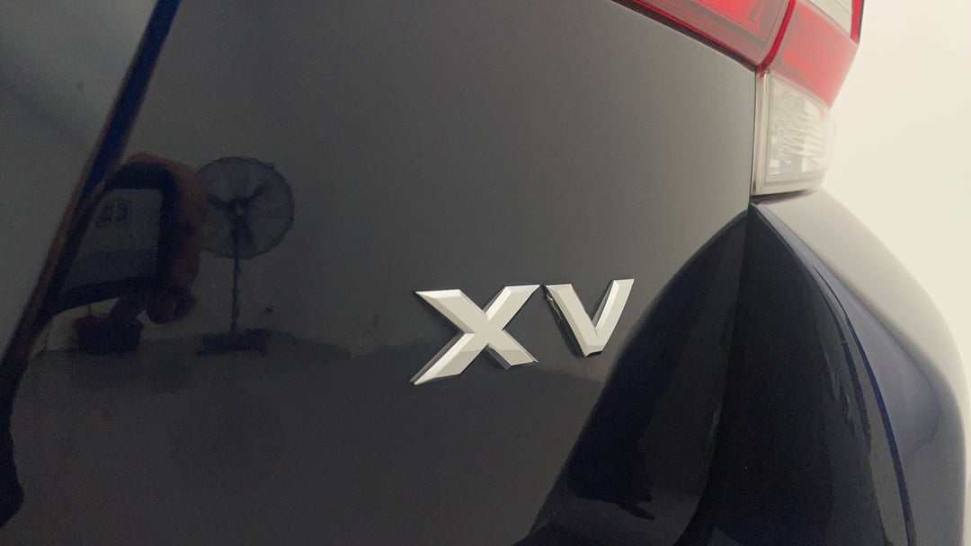 Badge (Boot Right Side)