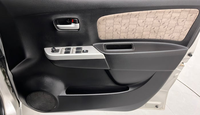 2015 Maruti Wagon R 1.0 VXI, Petrol, Manual, 28,772 km, Driver Side Door Panels Control