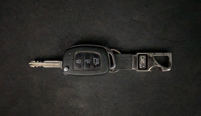2018 Hyundai Elite i20 SPORTZ 1.2, Petrol, Manual, 17,304 km, Key Close-up