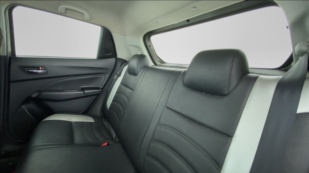 Right Side Rear Door Cabin