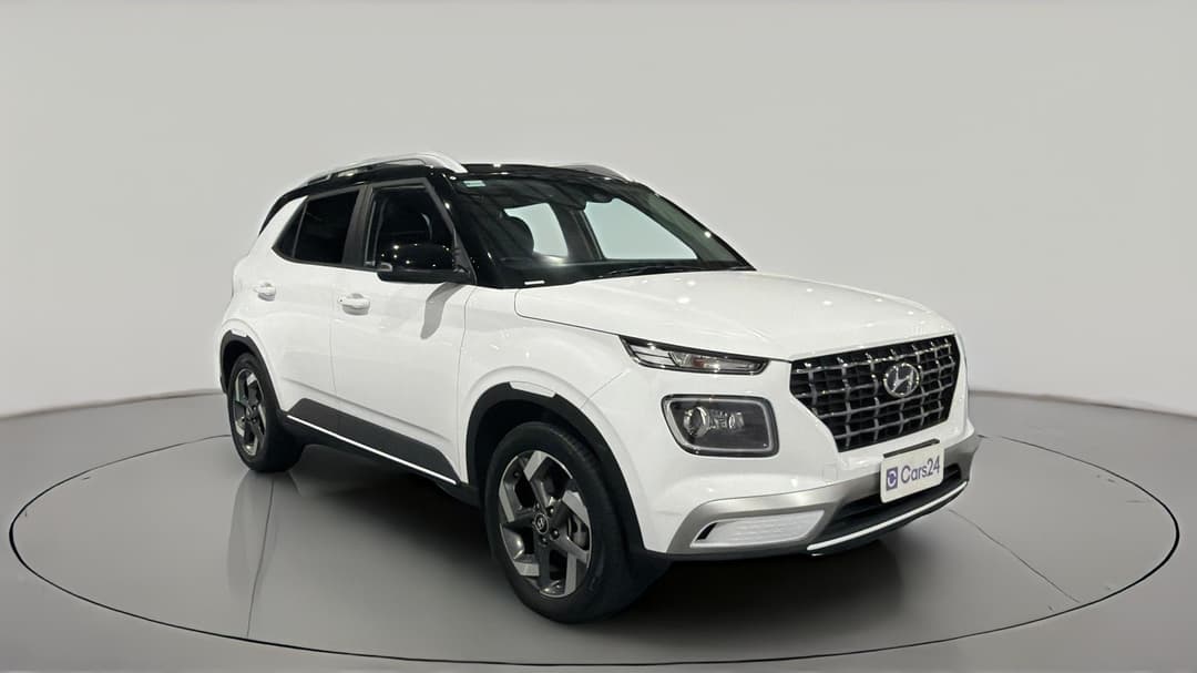 2023 Hyundai Venue Elite (black) Two-tone Roof, Automatic, 45977 km, Right Front Diagonal (45- Degree) View