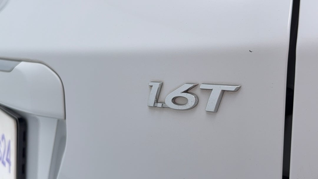 Badge (Boot Right Side)