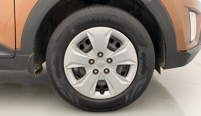 2017 Hyundai Creta E PLUS 1.6 PETROL, Petrol, Manual, 55,852 km, Right Front Wheel