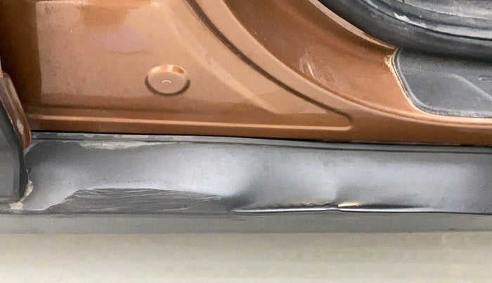 2017 Hyundai Creta E PLUS 1.6 PETROL, Petrol, Manual, 55,852 km, Right running board - Slightly dented