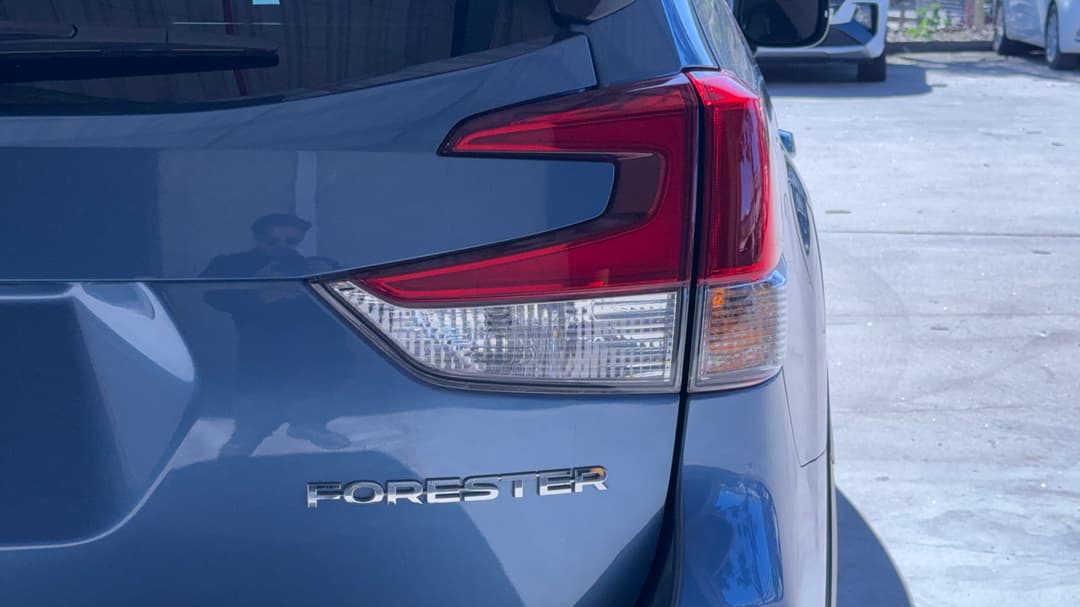 2021 Subaru Forester 2.5i Premium (AWD), Automatic, 38062 km, Badge (Boot Right Side)