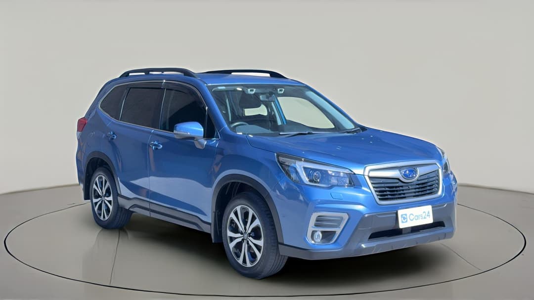2021 Subaru Forester 2.5i Premium (AWD), Automatic, 38062 km, Right Front Diagonal (45- Degree) View