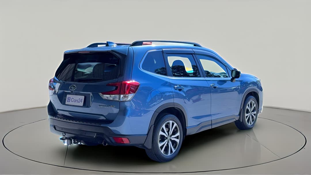 2021 Subaru Forester 2.5i Premium (AWD), Automatic, 38062 km, Right Back Diagonal (45- Degree) View