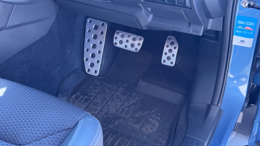 2021 Subaru Forester 2.5i Premium (AWD), Automatic, 38062 km, Pedals and Footmat