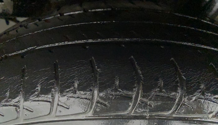 2016 Maruti Celerio VXI CNG D, CNG, Manual, 41,313 km, Right Rear Tyre Tread