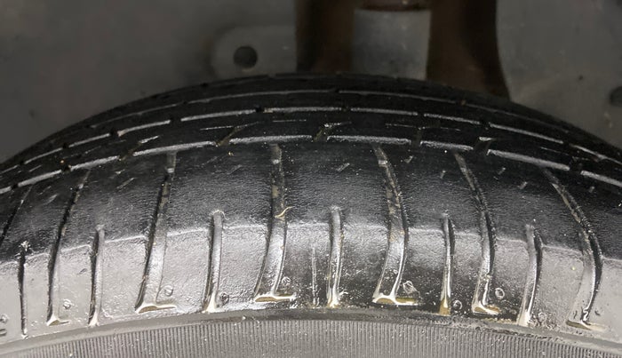 2017 Hyundai Creta SX 1.6 DIESEL, Diesel, Manual, 99,288 km, Left Rear Tyre Tread