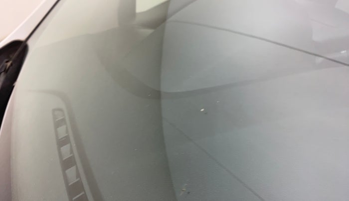 2016 Hyundai Grand i10 ASTA 1.2 KAPPA VTVT, Petrol, Manual, 66,744 km, Front windshield - Minor spot on windshield