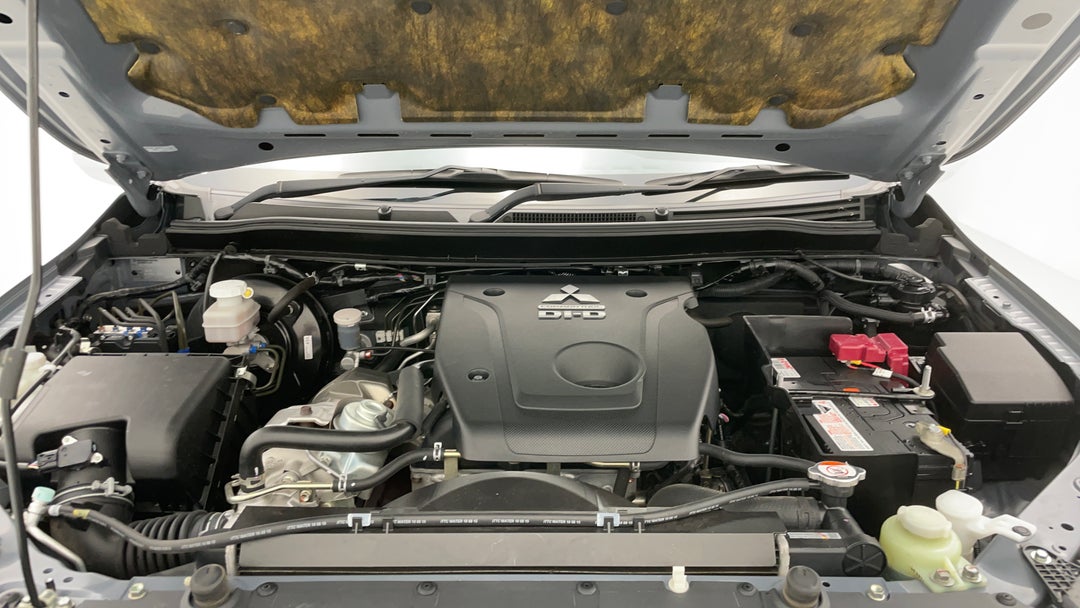 Open Bonnet (Engine)