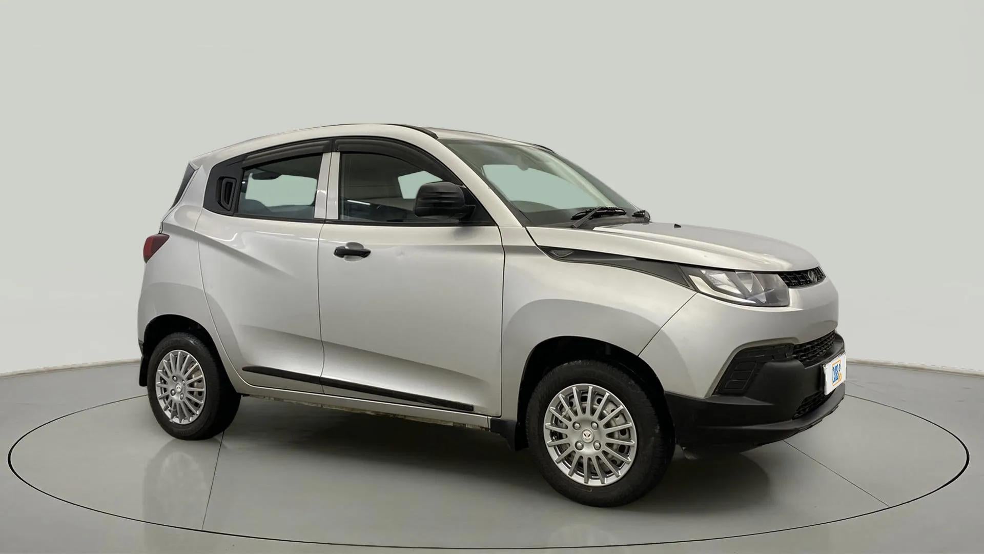 Mahindra Kuv100