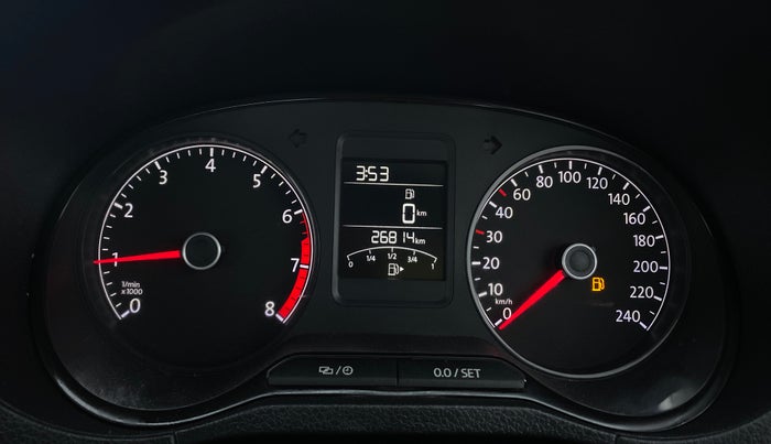 2018 Volkswagen Polo COMFORTLINE 1.0 PETROL, Petrol, Manual, 26,865 km, Odometer Image
