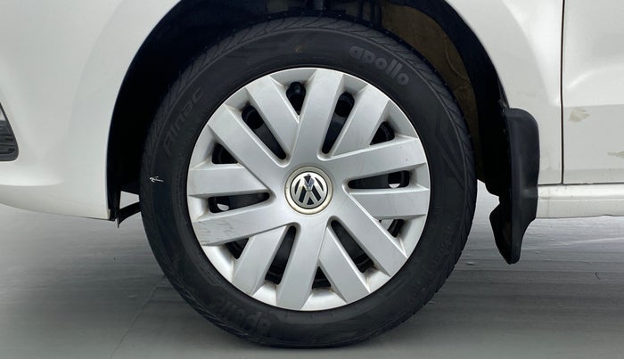 2018 Volkswagen Polo COMFORTLINE 1.0 PETROL, Petrol, Manual, 26,865 km, Left Front Wheel