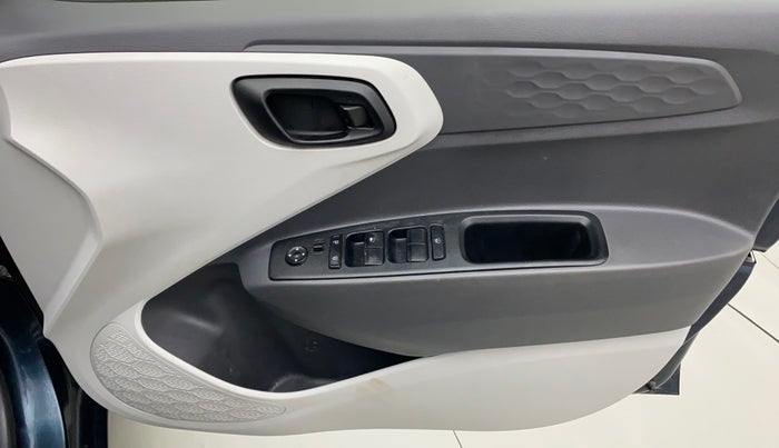 2019 Hyundai GRAND I10 NIOS MAGNA 1.2 KAPPA VTVT, Petrol, Manual, 30,920 km, Driver Side Door Panels Control