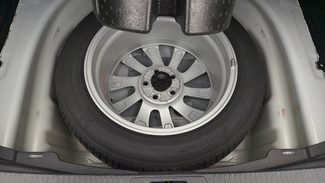 2024 Toyota Camry Ascent, Automatic, 47928 km, Spare Wheel