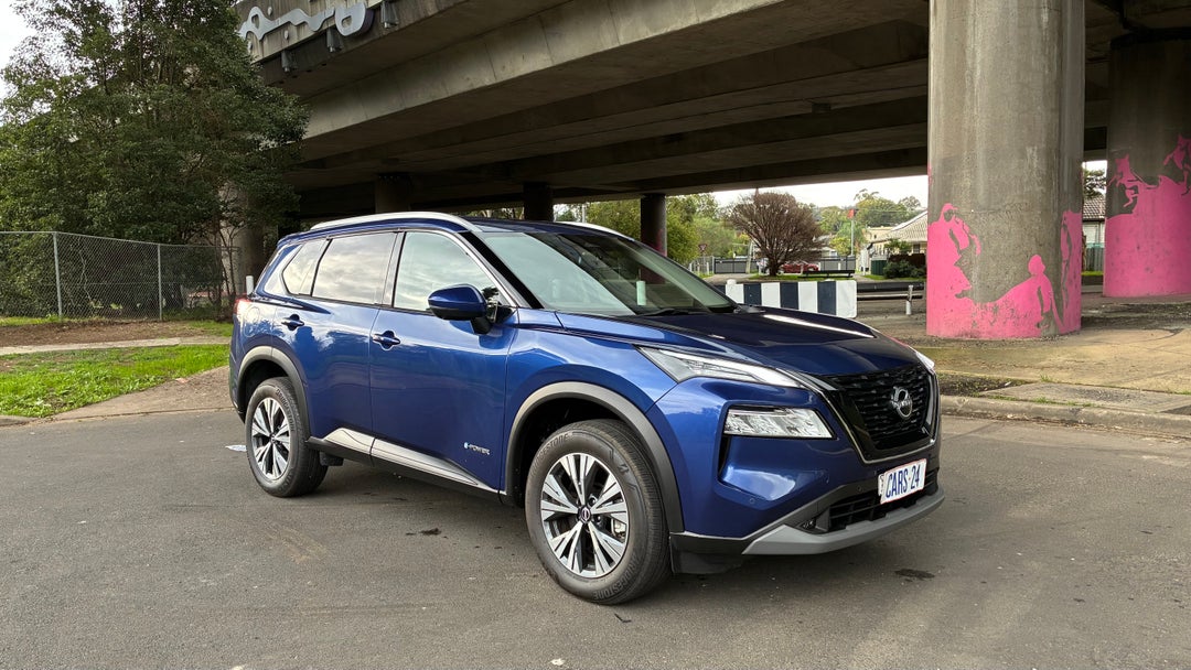 Right Front Diagonal (45- Degree) View