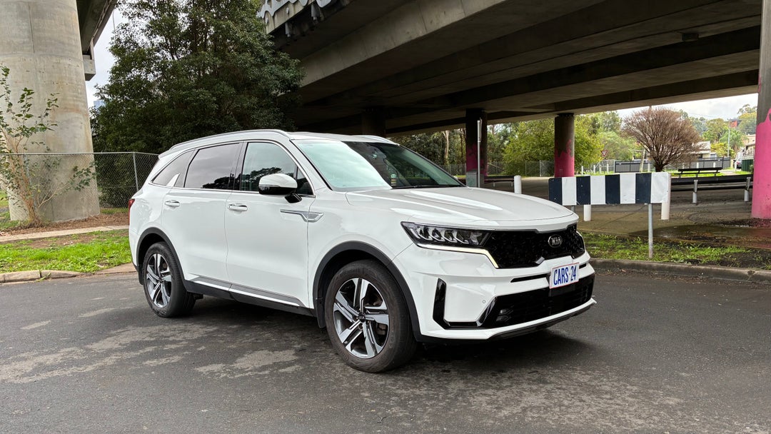 Right Front Diagonal (45- Degree) View