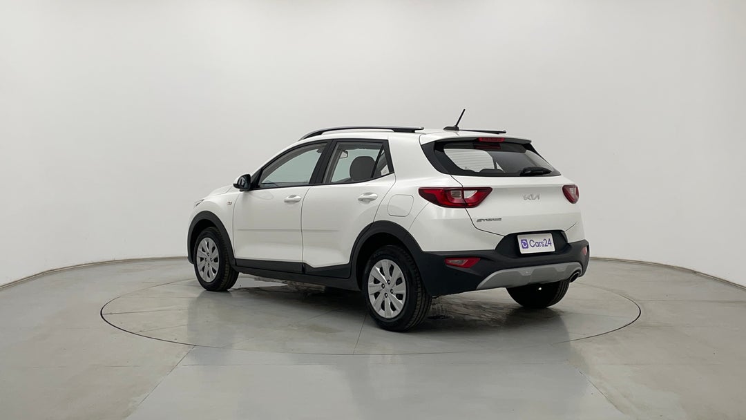 Left Back Diagonal (45- Degree) View