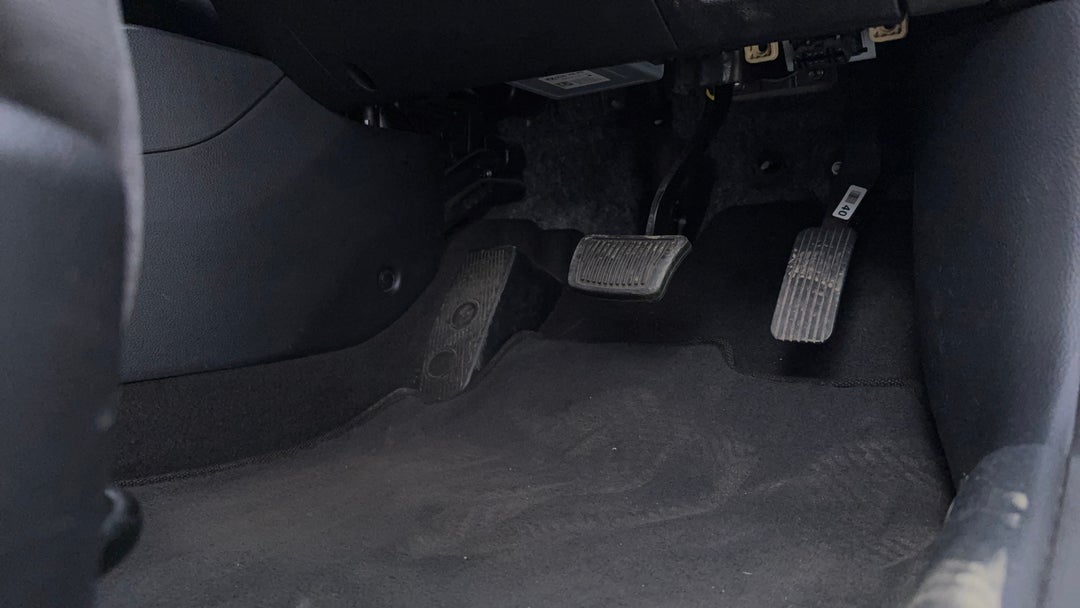Pedals and Footmat