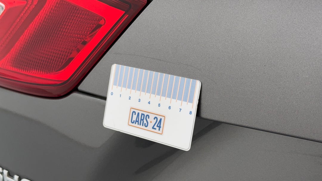 Boot / Tailgate Tailgate Scratch