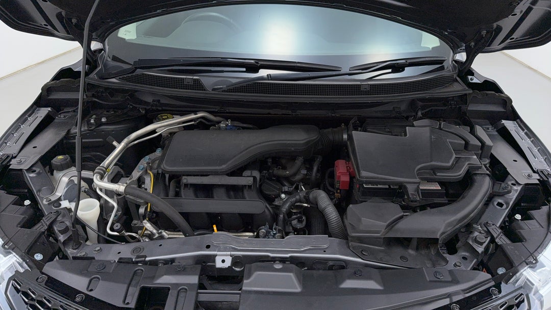 Open Bonnet (Engine)