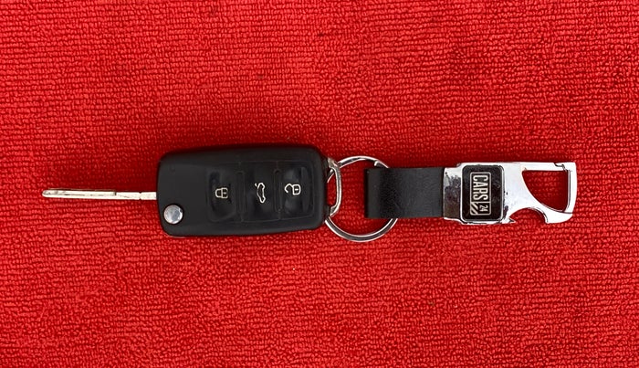 2015 Volkswagen Vento HIGHLINE DIESEL 1.5, Diesel, Manual, 75,408 km, Key Close Up