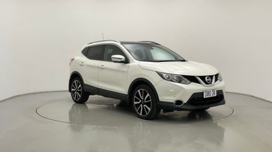 2017 Nissan Qashqai Ti Automatic, 94k km Petrol Car