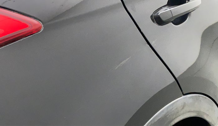 2015 Hyundai Creta S 1.6 PETROL, Petrol, Manual, 83,718 km, Right quarter panel - Minor scratches