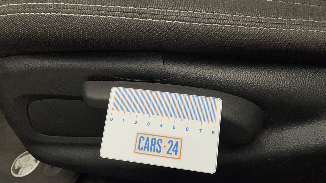 Seats Front LHS Tear