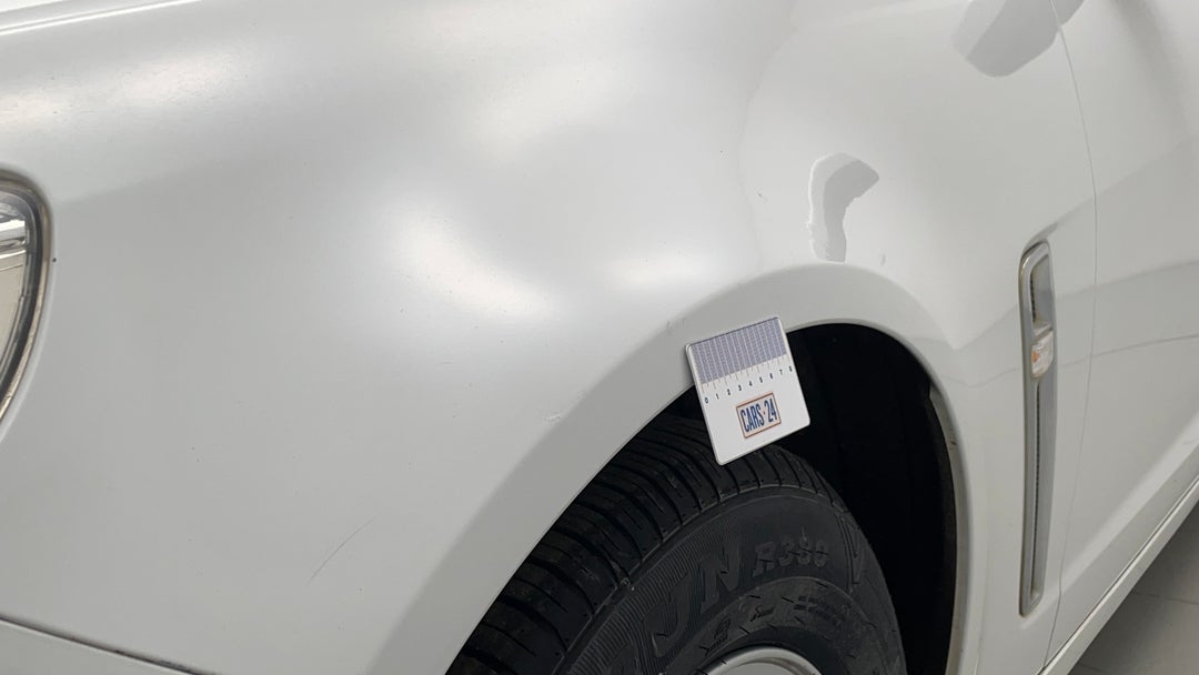 Quarter Panel Front LHS Guard Dent