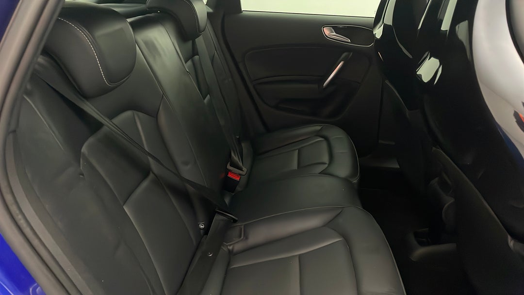 2018 Audi S1 Sportback 2.0 Tfsi Quattro, Manual, 23838 km, Right Side Rear Door Cabin View