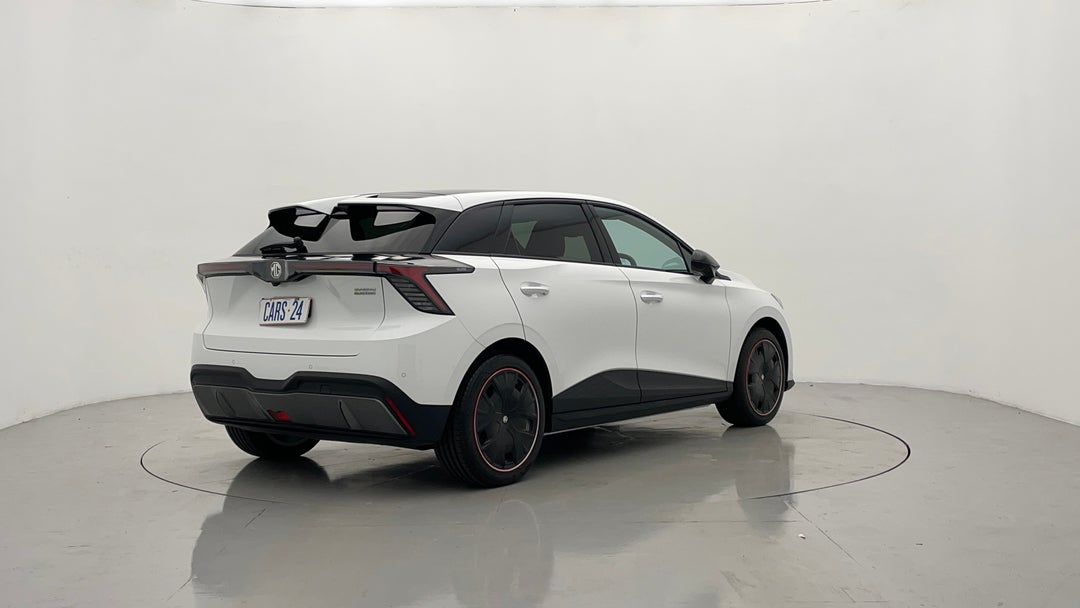 Right Back Diagonal (45- Degree) View