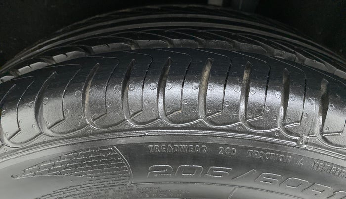 2019 Ford Ecosport 1.5TITANIUM TDCI, Diesel, Manual, 30,419 km, Left Rear Tyre Tread