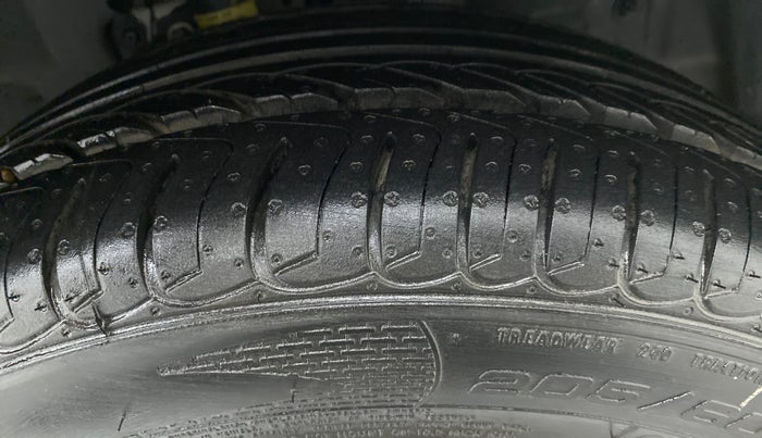 2019 Ford Ecosport 1.5TITANIUM TDCI, Diesel, Manual, 30,419 km, Right Front Tyre Tread