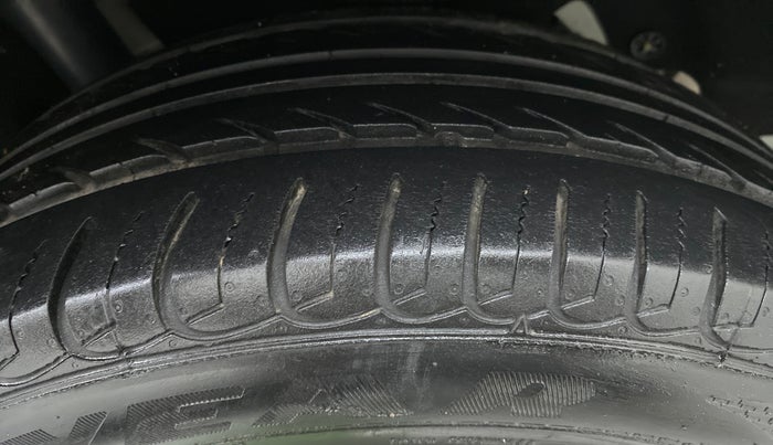 2019 Ford Ecosport 1.5TITANIUM TDCI, Diesel, Manual, 30,419 km, Right Rear Tyre Tread