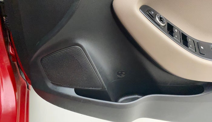 2014 Hyundai Elite i20 SPORTZ 1.4 (O) CRDI, Diesel, Manual, 99,928 km, Infotainment system - Front speakers missing / not working