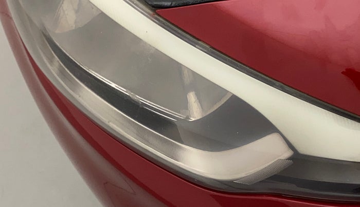 2014 Hyundai Elite i20 SPORTZ 1.4 (O) CRDI, Diesel, Manual, 99,928 km, Right headlight - Faded