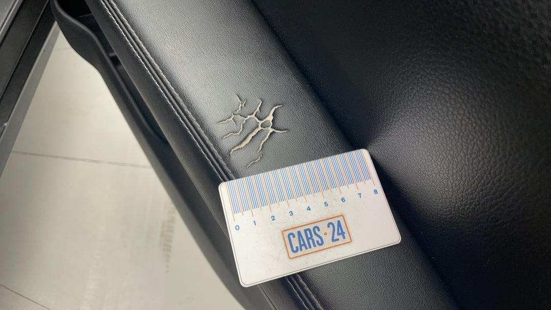 Door Interior Front RHS Wear