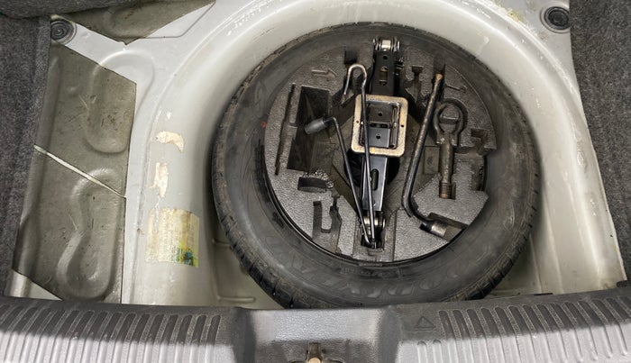 2015 Volkswagen Polo HIGHLINE1.5L DIESEL, Diesel, Manual, 89,455 km, Spare Tyre