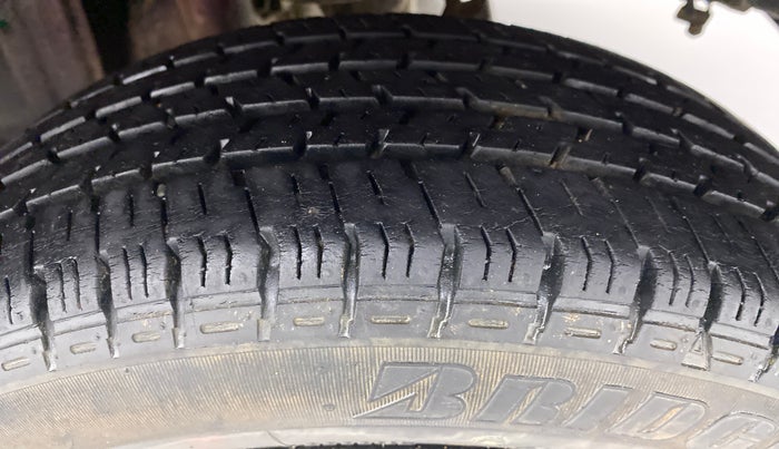2017 Maruti Alto K10 VXI P, Petrol, Manual, 26,989 km, Left Rear Tyre Tread